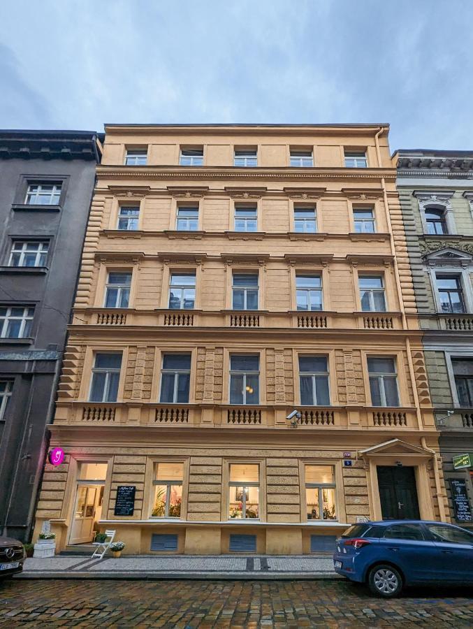 Stru House By Prague Days - Luxurious Apartments Next To National Theatre מראה חיצוני תמונה