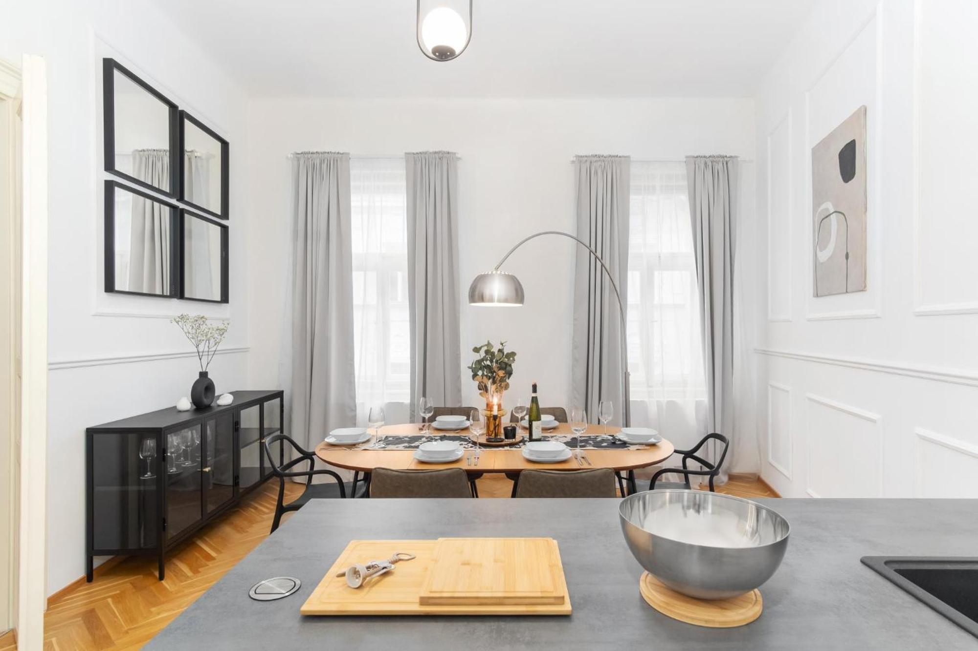 Stru House By Prague Days - Luxurious Apartments Next To National Theatre מראה חיצוני תמונה